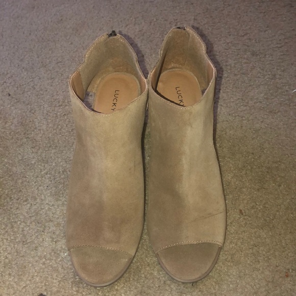 Lucky brand low heel boots - Picture 2 of 5